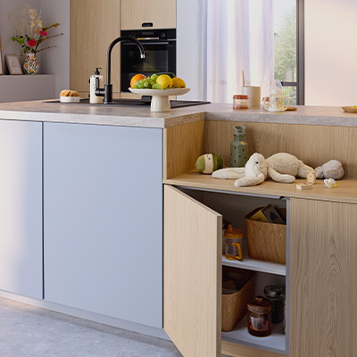 Le bois et le marbre s’associent de façon harmonieuse pour décorer votre cuisine
